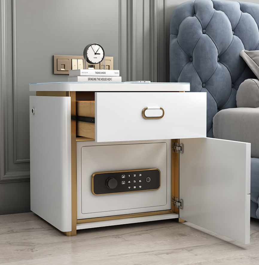 Intelligent bedside table safe integrated