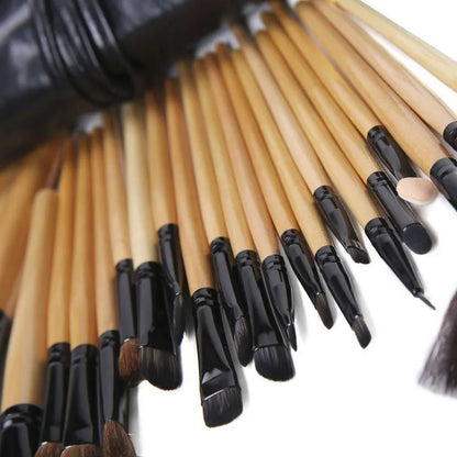 Gift Bag Of  24 pcs Makeup Brush Sets